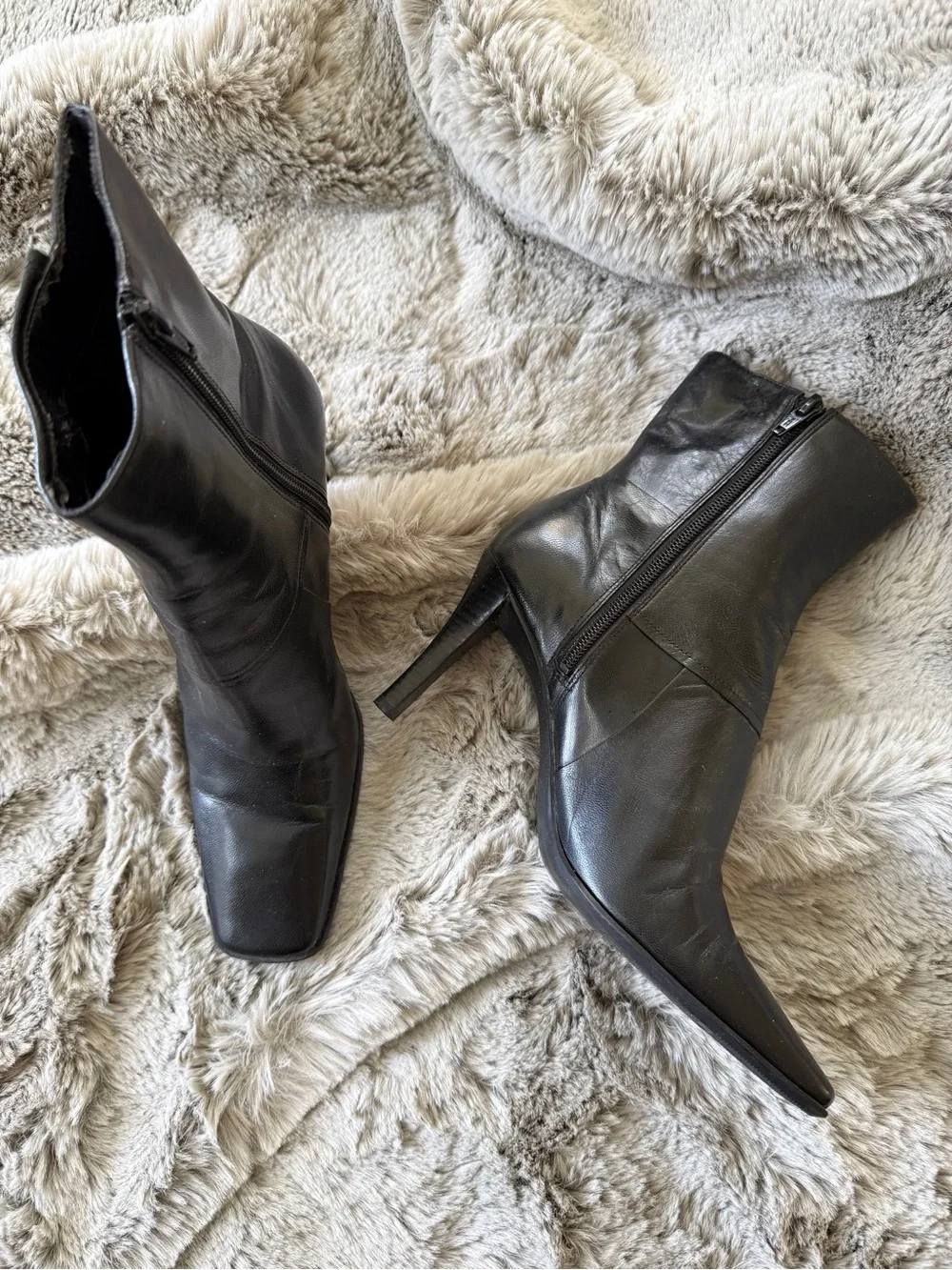 Black Boots with Square Toe